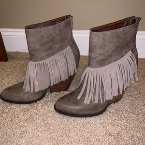 Tassel booties